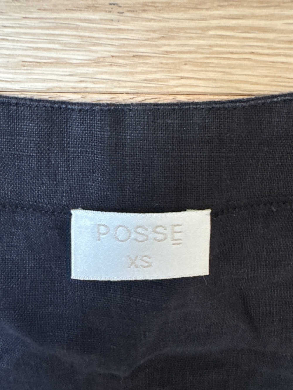 Posse Black, Linen Two-Piece Alice Top & Ducky Shorts Set - Picture 7 of 8